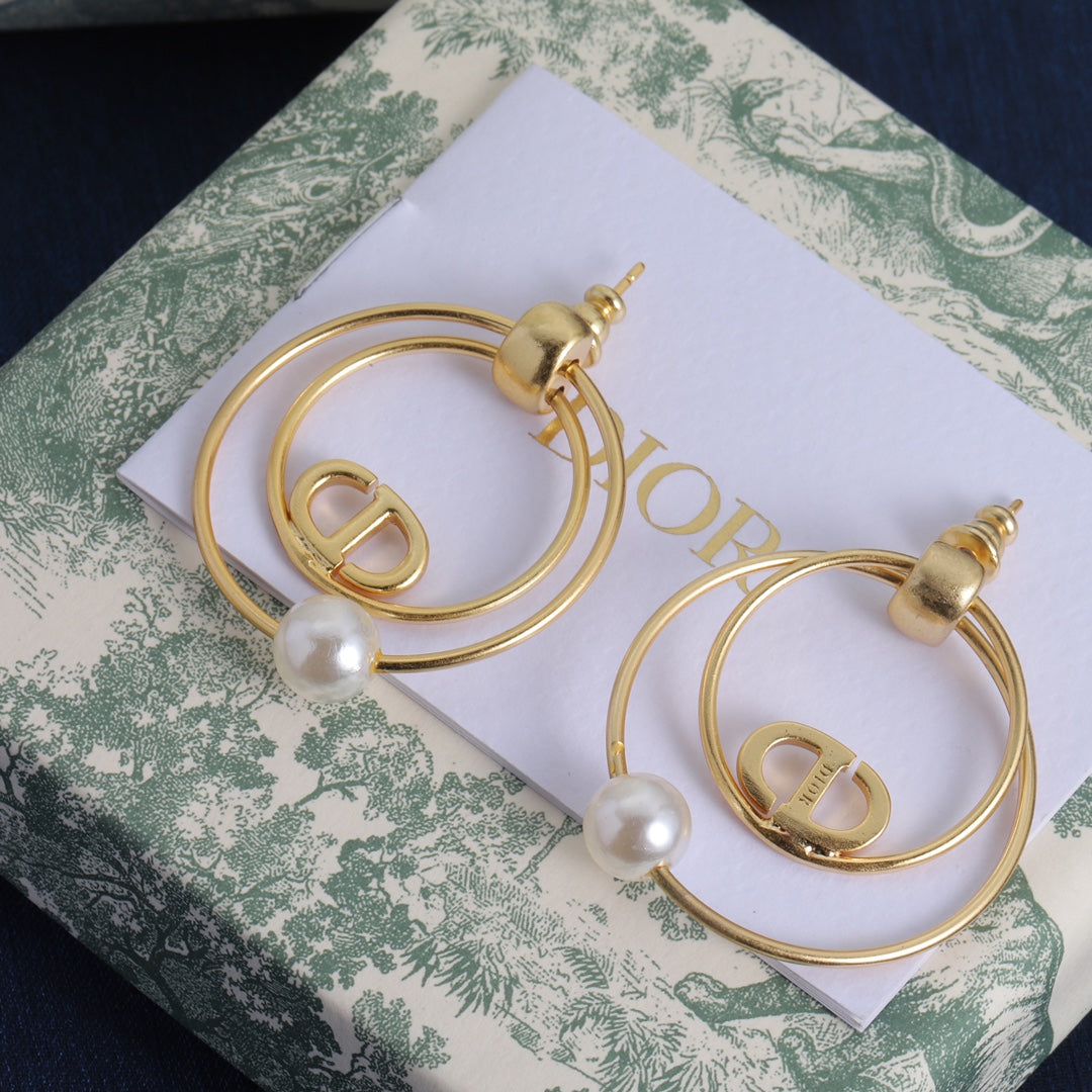 14D325E   Fashionable and high quality  Earrings