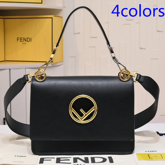 1XF90B  Fashionable leather bag 