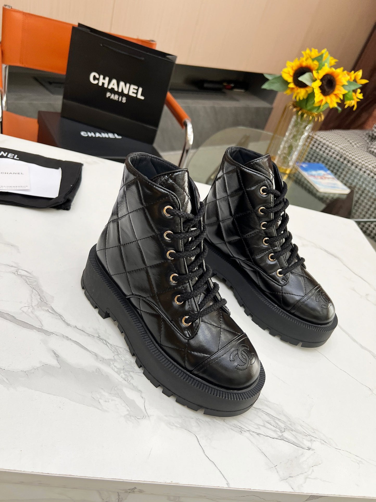 3LC4Z High quality boots