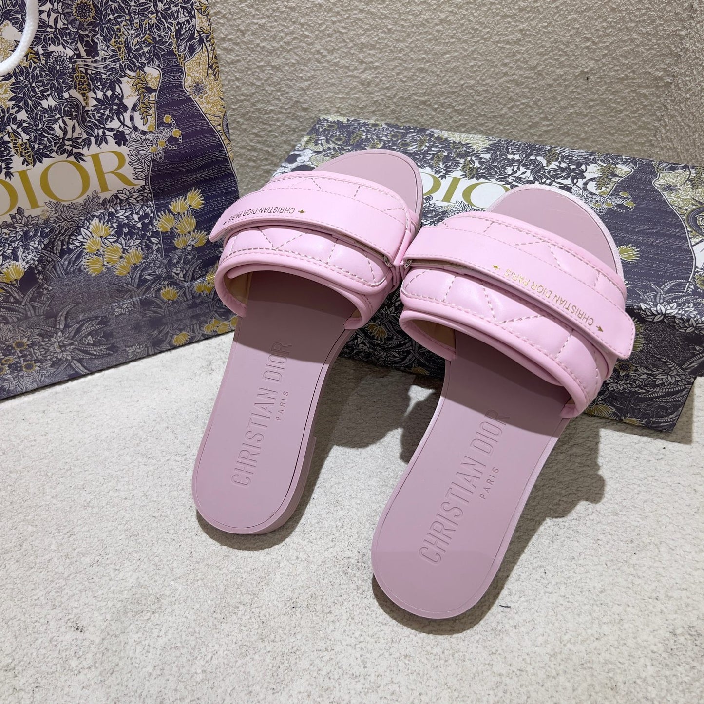 14D79Z  fashion Slippers