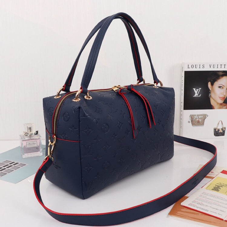 AE14B  Fashionable leather bag 