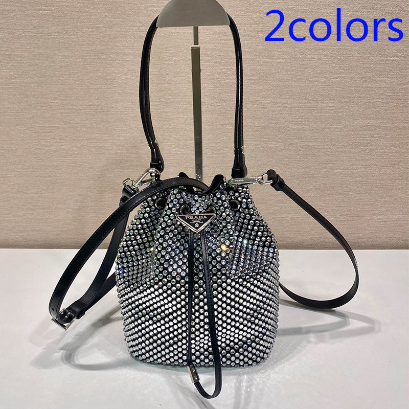 1XPD25B  Fashion bag