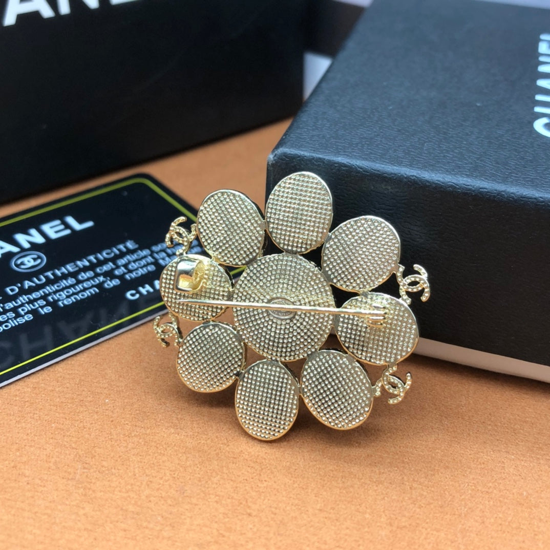 14C852X  Fashion Brooch