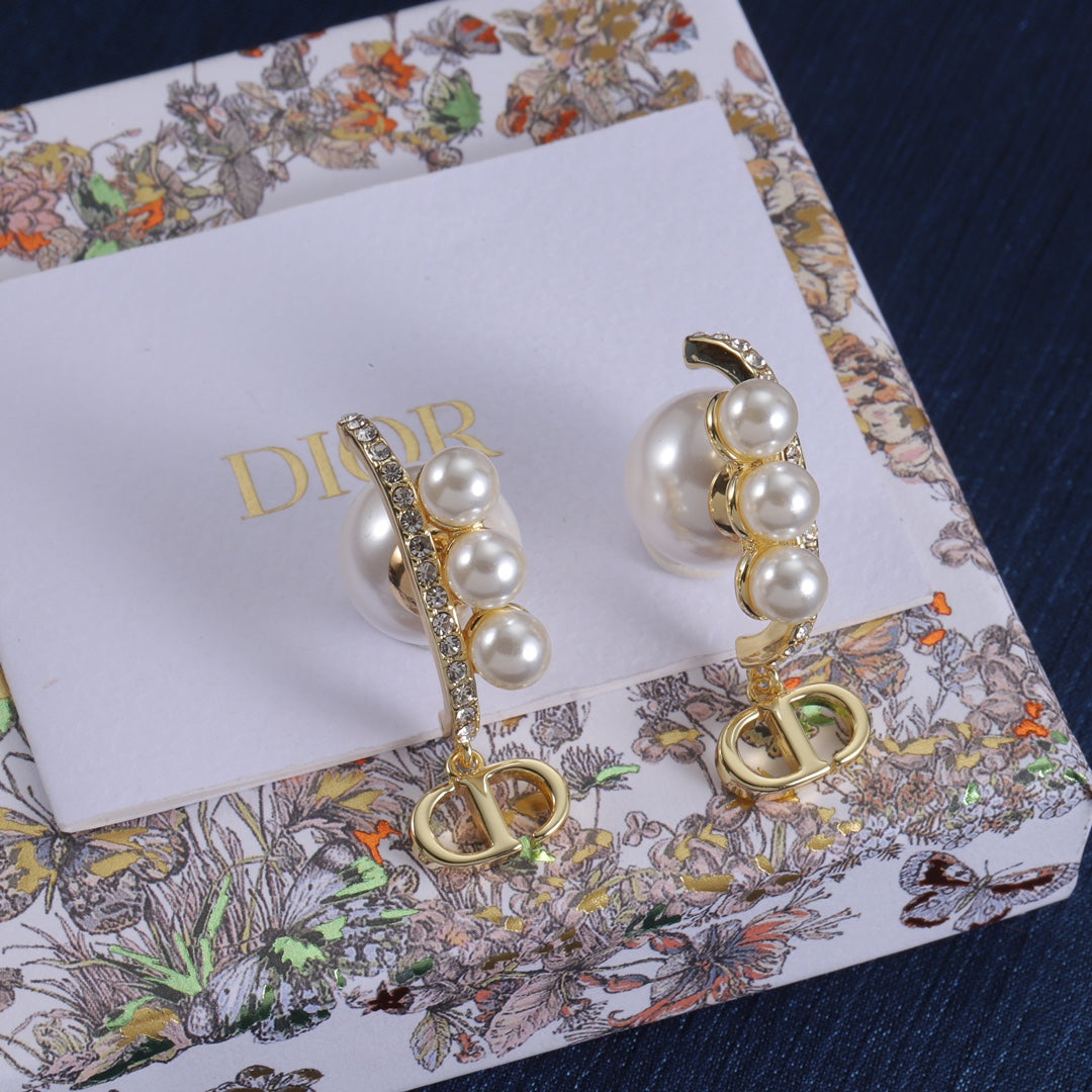 14D334E  Fashionable and high quality  Earrings