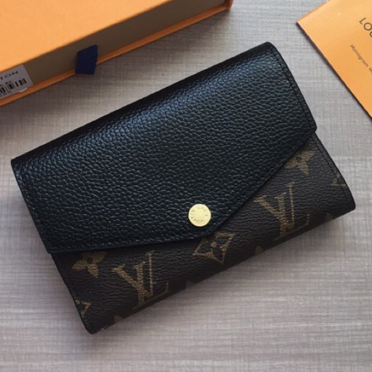 AE0101B  Fashionable leather wallets