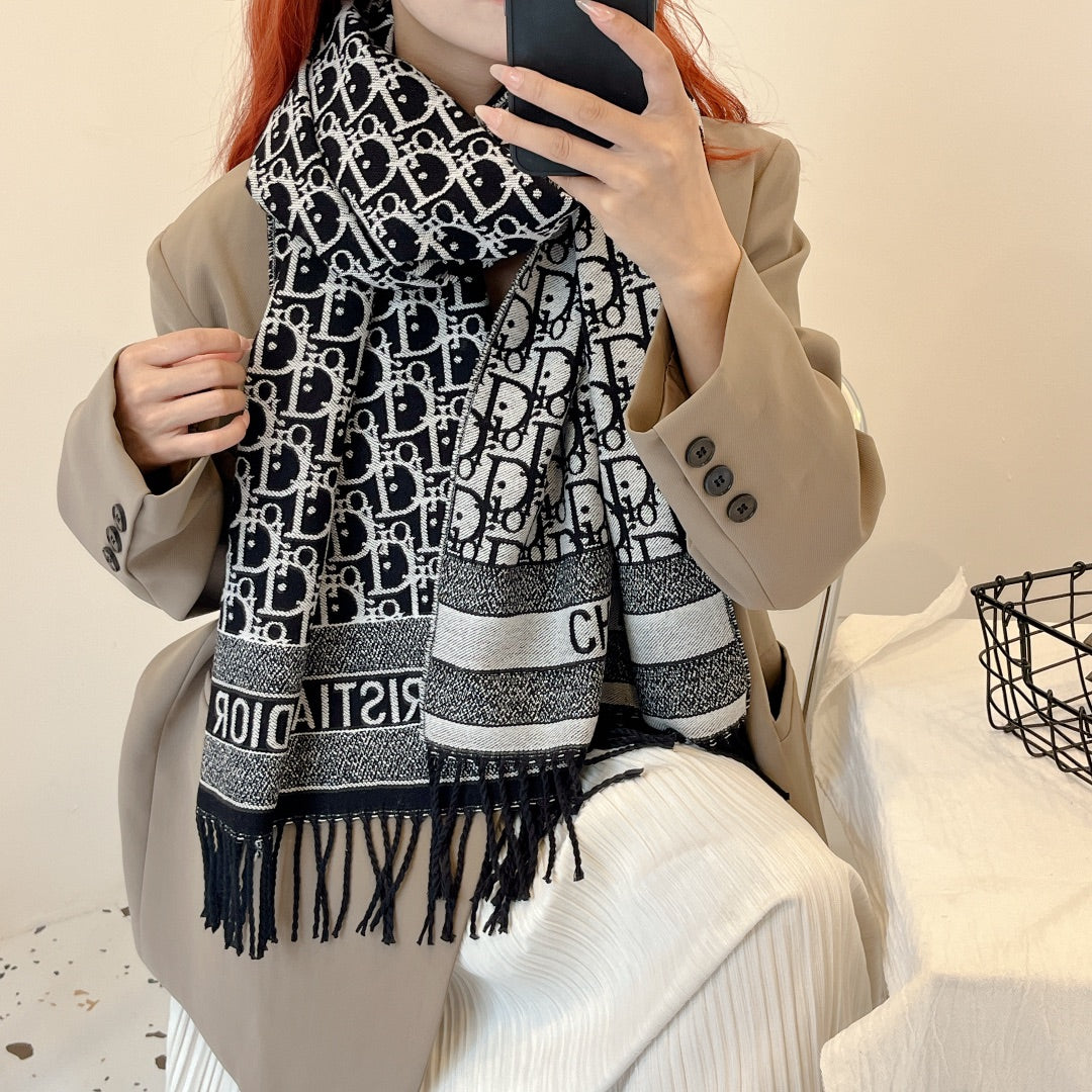 14D226W　Fashion scarves