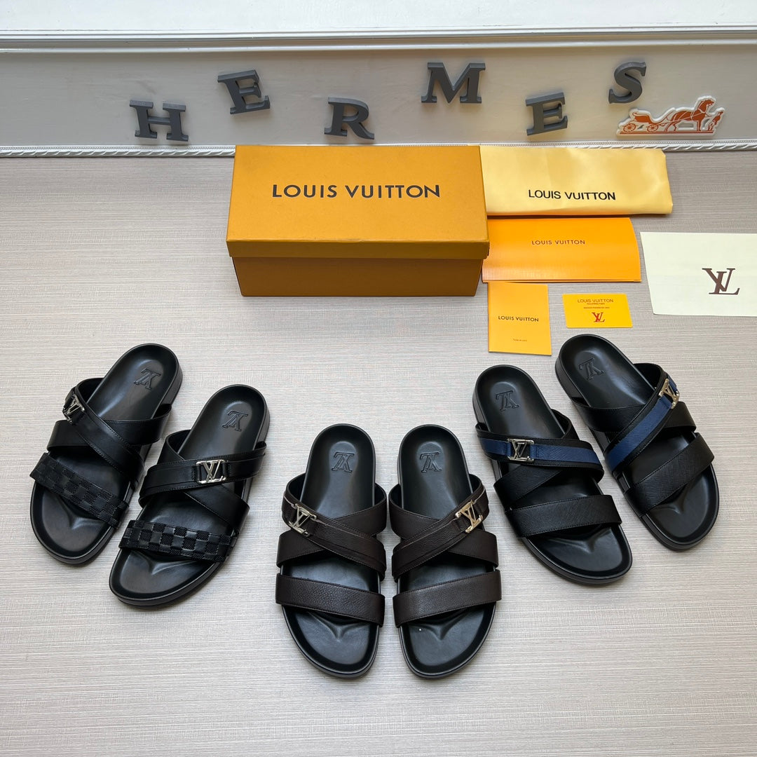 54E88Z    fashion  slippers