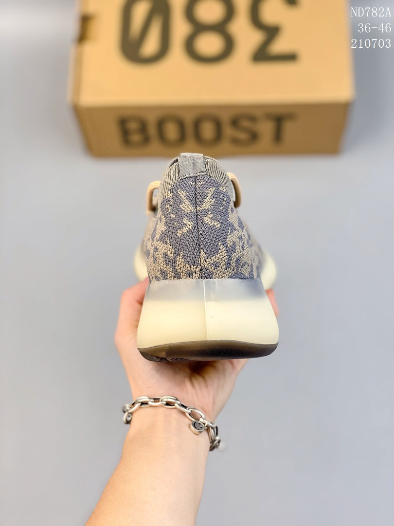 4YA91Z  Yeezy Fashion Sneakers (No Box, August-October Big Sale)