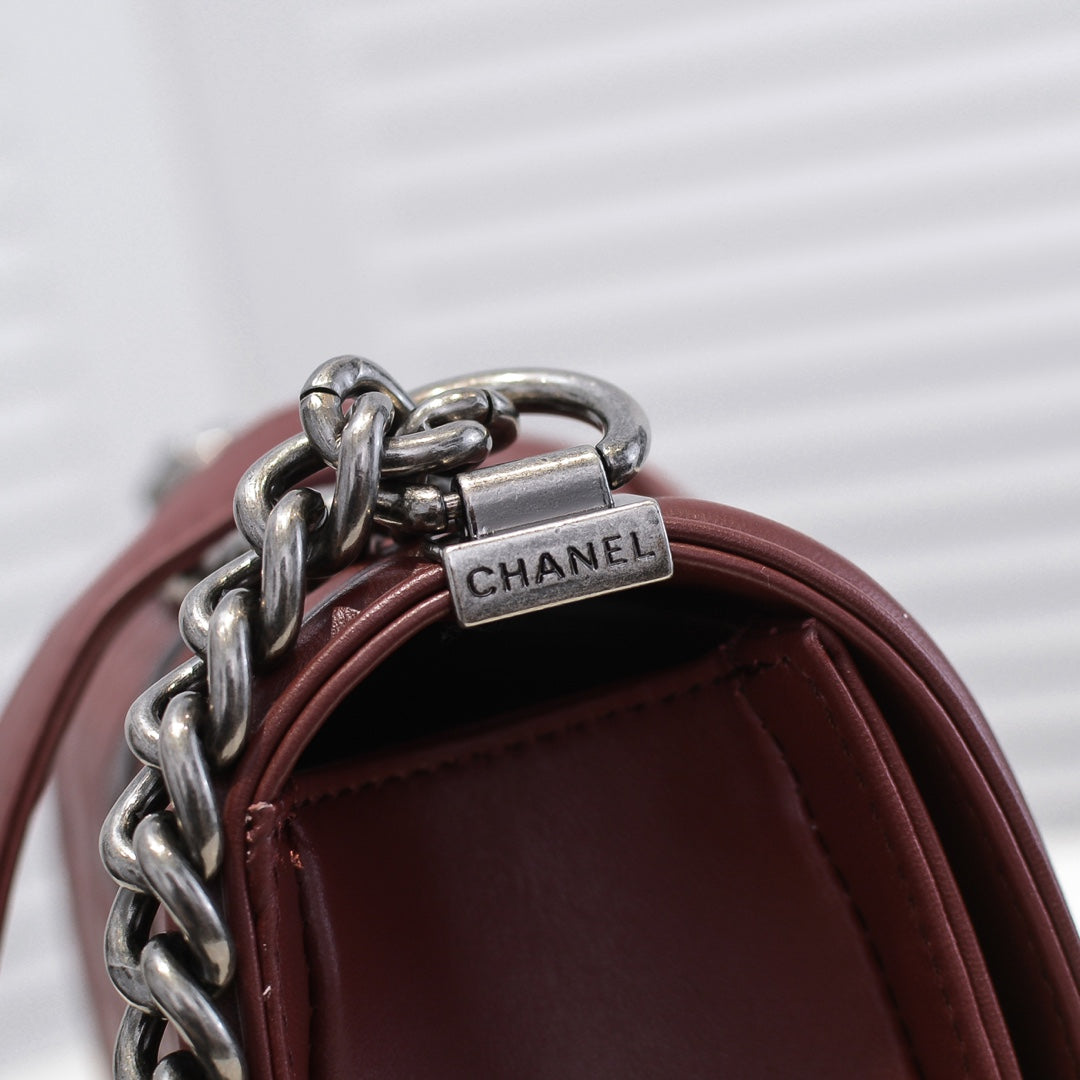 1XC413B Fashionable leather bag