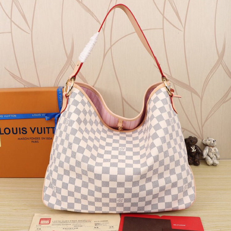 1E86B  Fashionable leather bag 