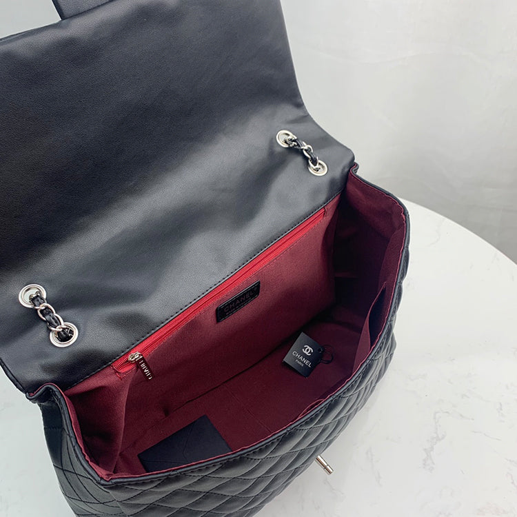 1C67B  Fashionable leather bag 