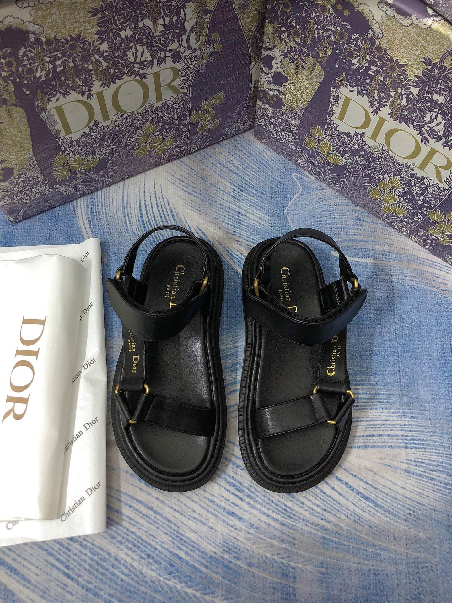 14D8Z   fashion sandals