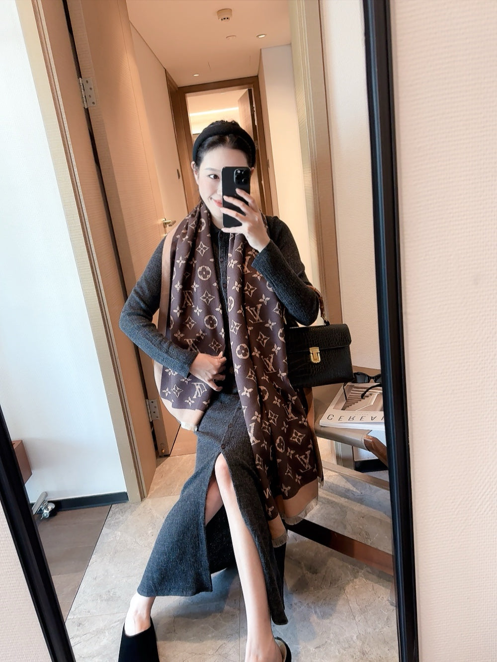 14E413W　 Fashion scarves