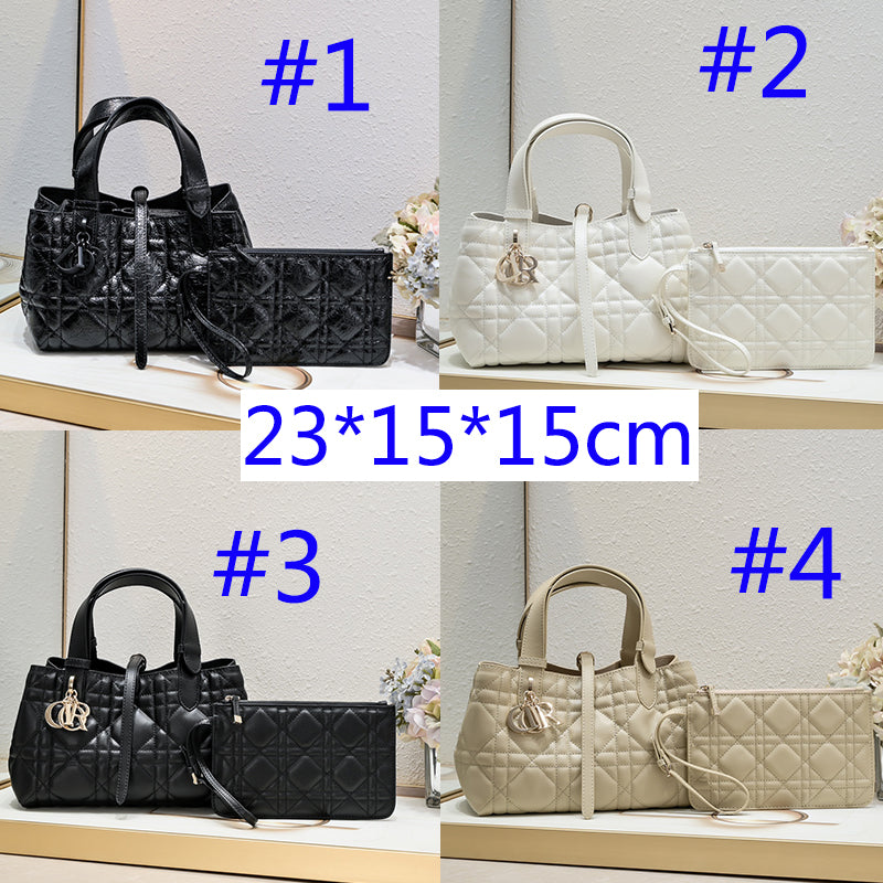 2XD359B  Fashionable leather bag 