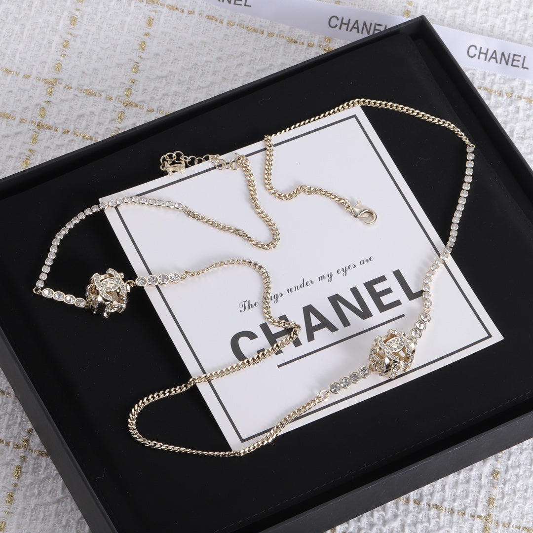 14C835K   Fashion Necklaces