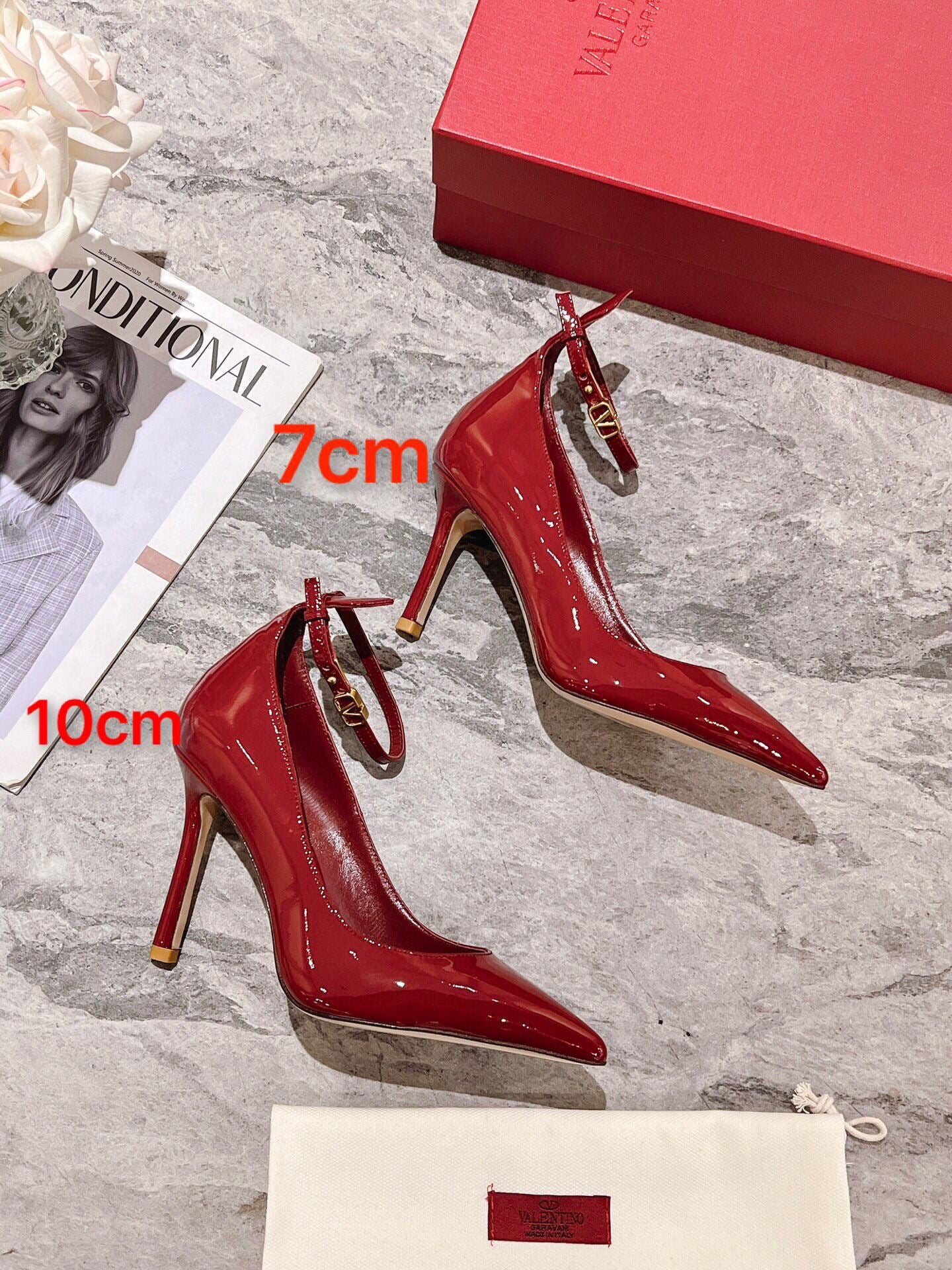 1:1 High quality leather sandals 2YVL37Z