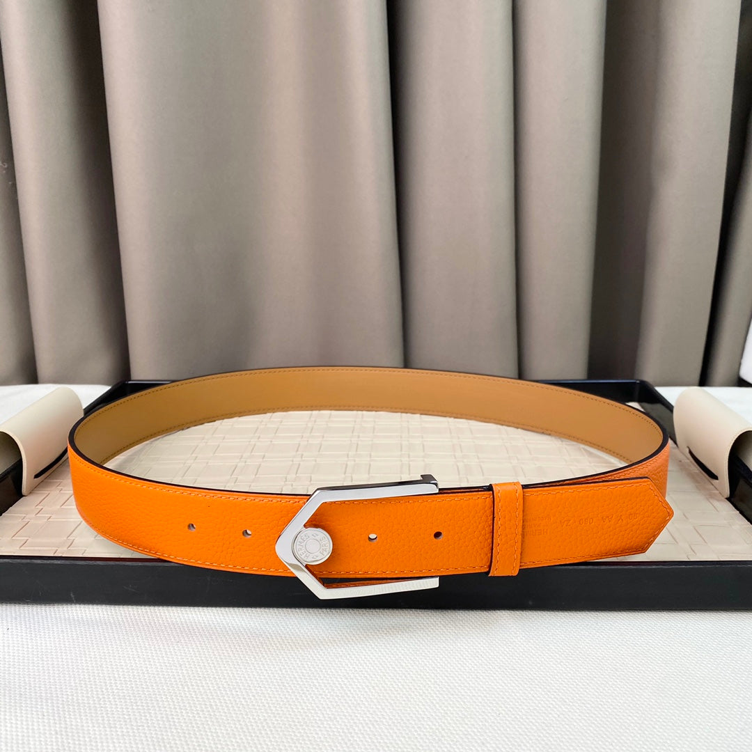 14H105P   (High quality leather belt With full package)