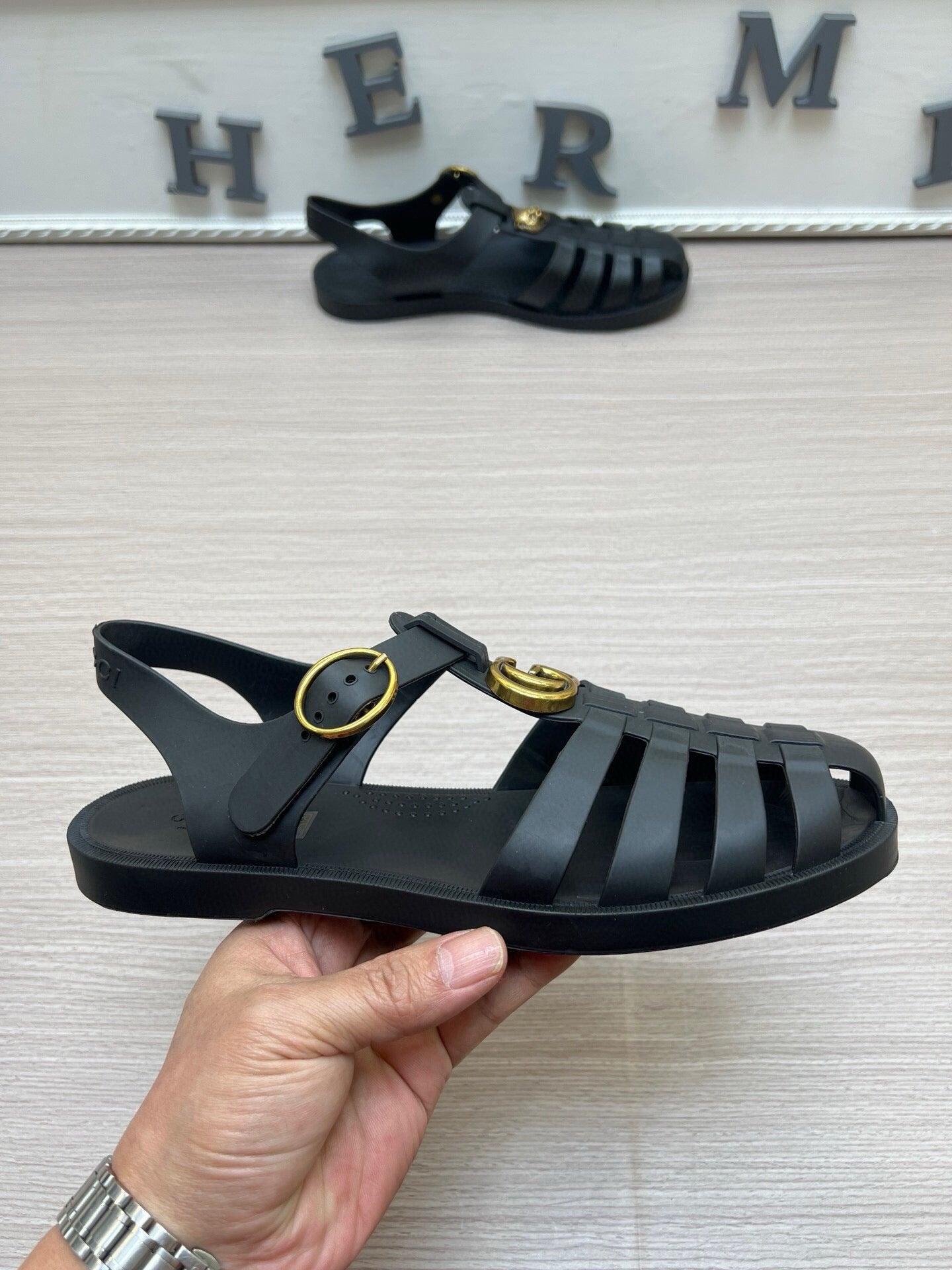 5LF225Z fashion sandals