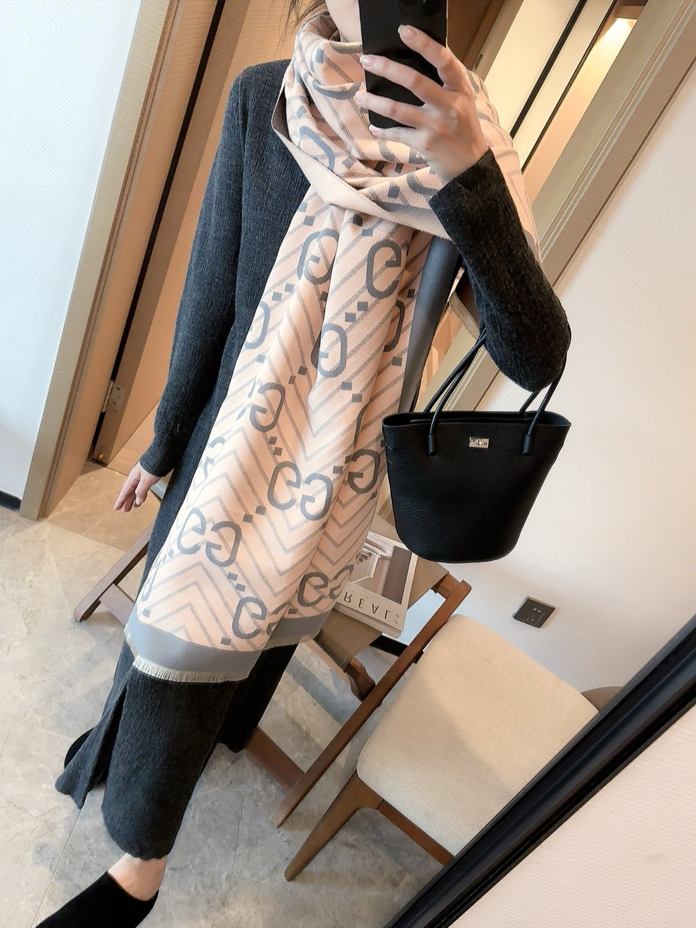 14B381W　Fashion scarves