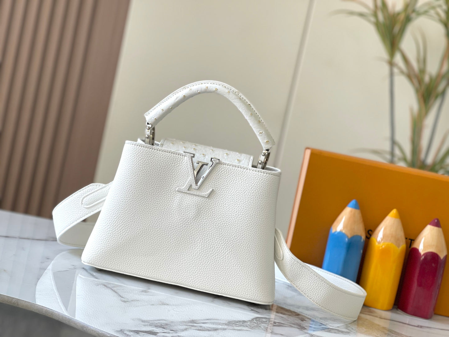 1XE448B Fashionable leather bag