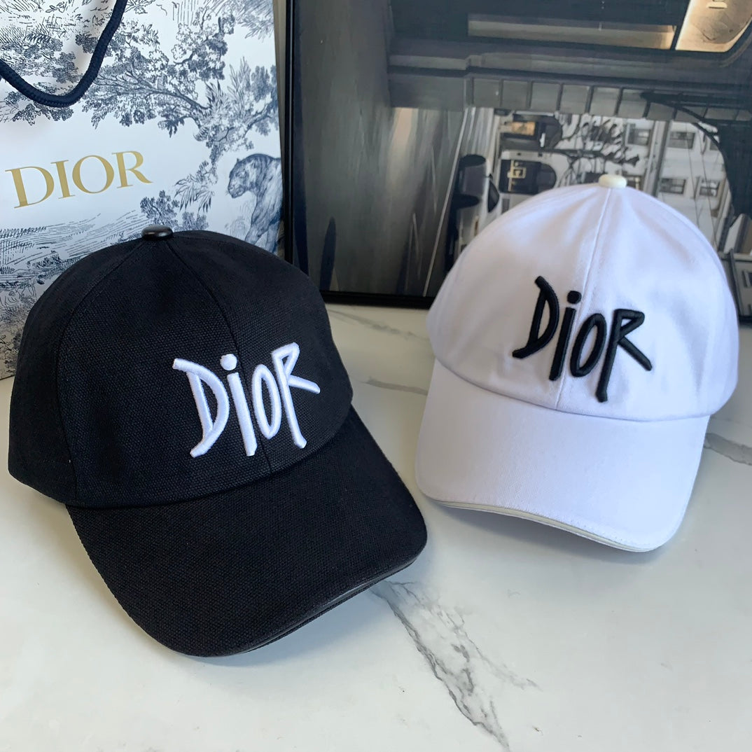 14D184M   Fashion hats