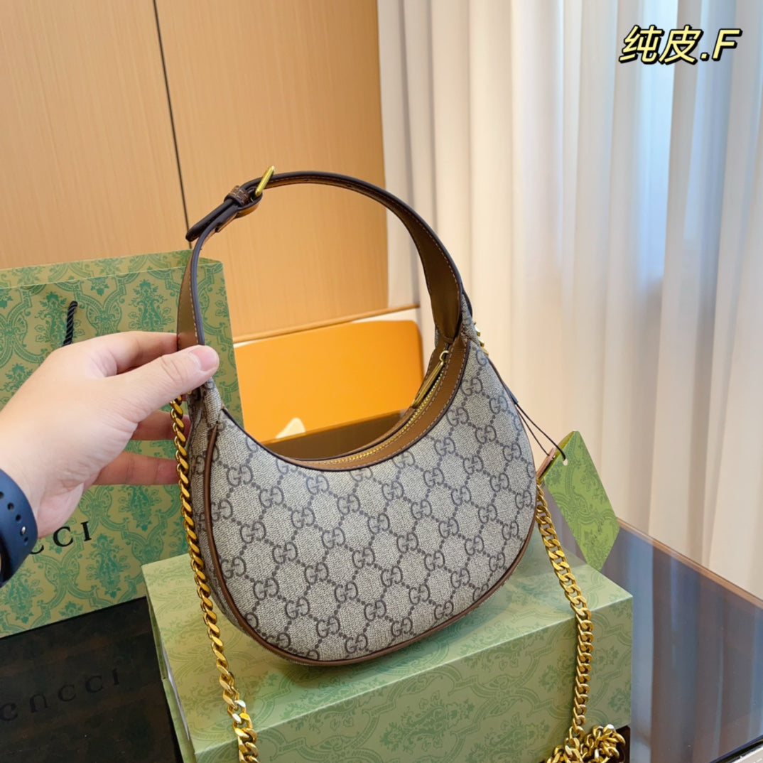 6XB202B ( Fashionable leather bag )