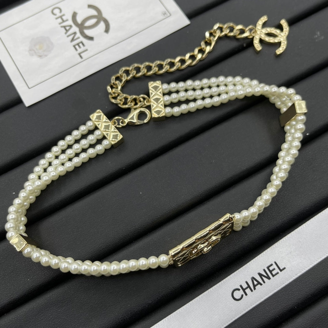 14C925X  Fashion Necklaces