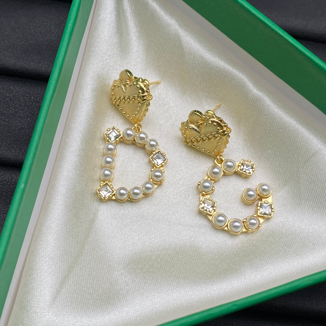 14D1070E  Fashion Earrings