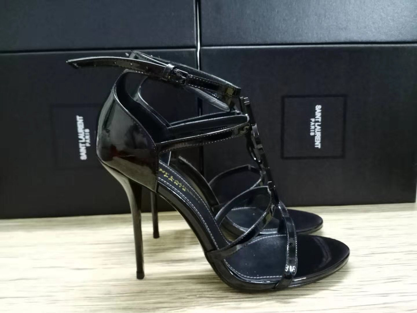 1: 1 High -quality leather high heels Heel  2XSL151Z