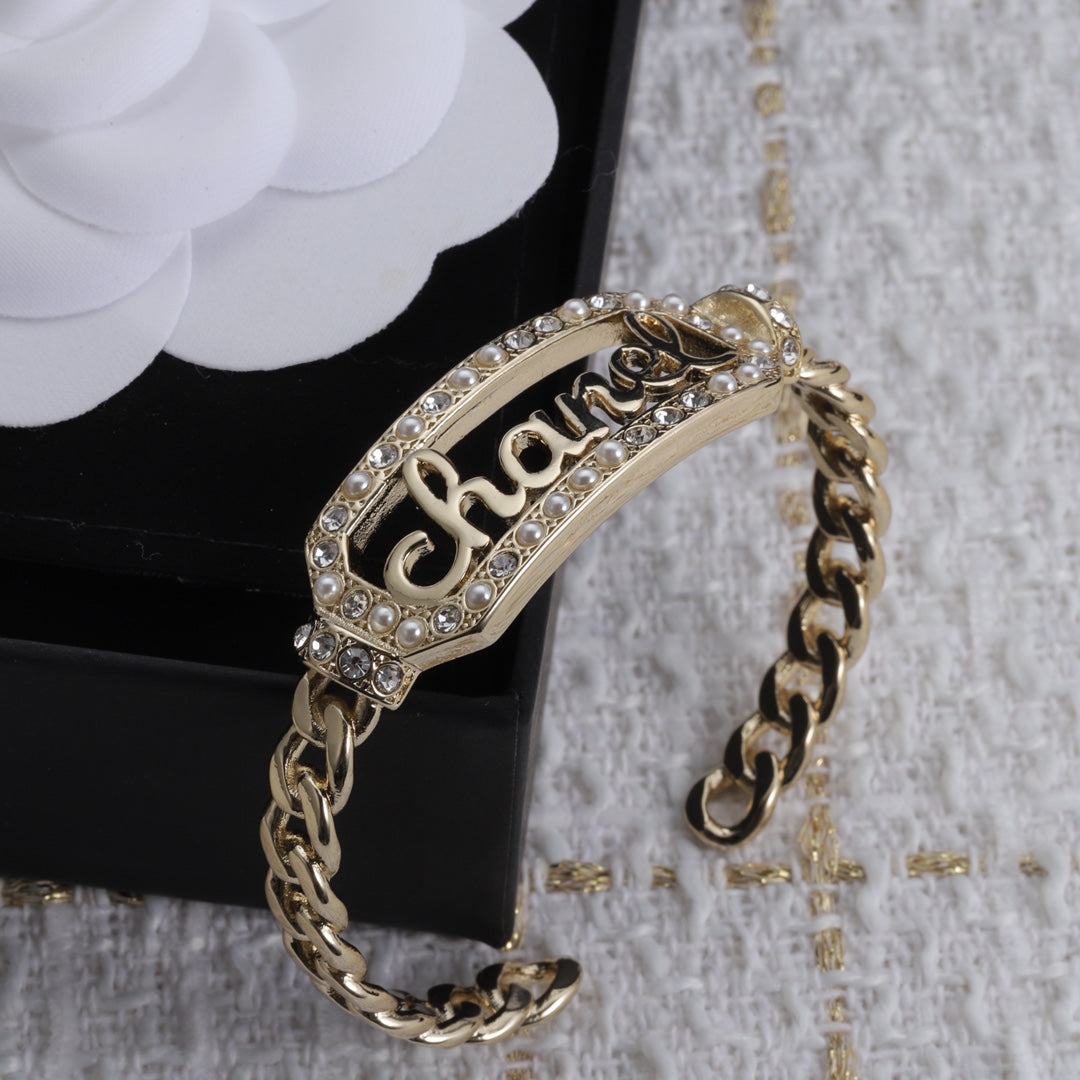 1YC17K  Fashion high -quality Bracelets