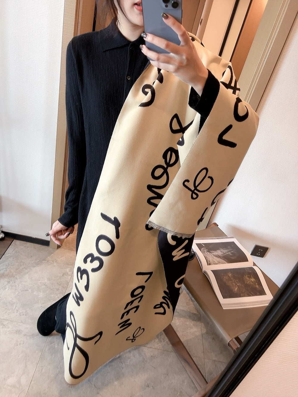 14A328W　Fashion scarves