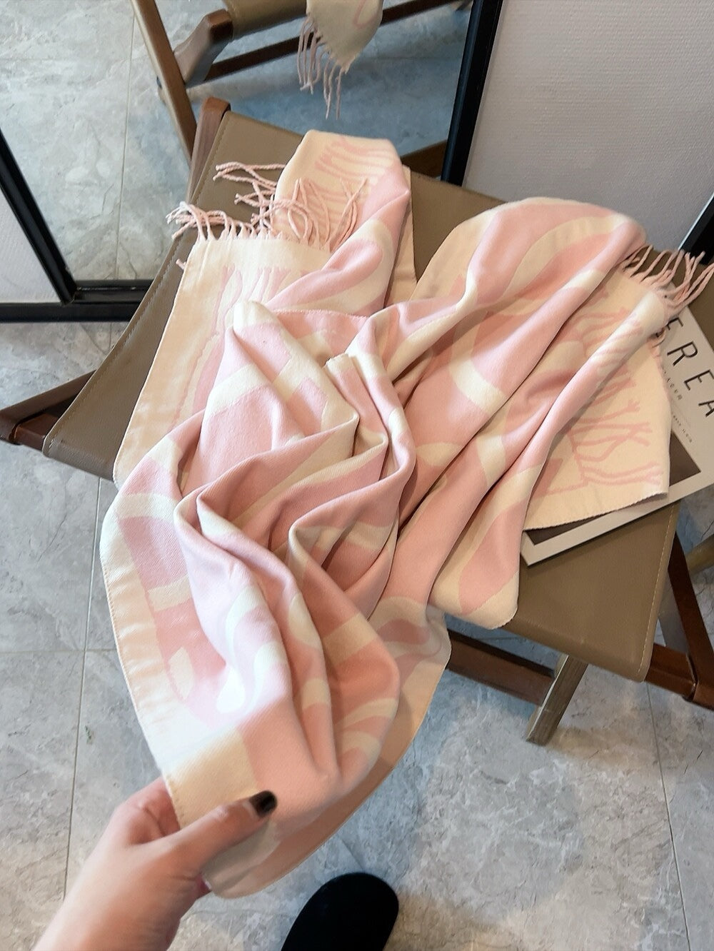 14A299W　Fashion scarves