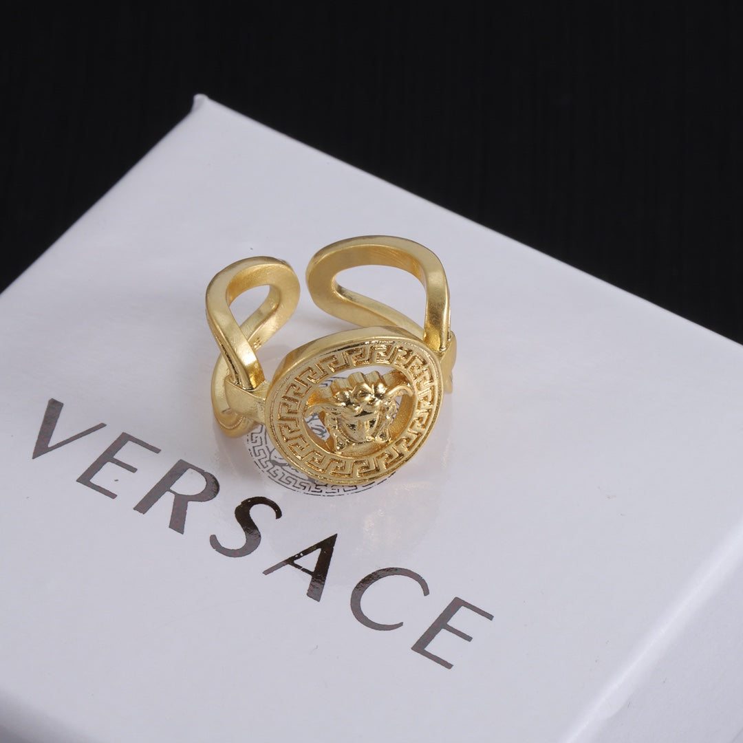 14V318J  Fashionable and high quality  Rings