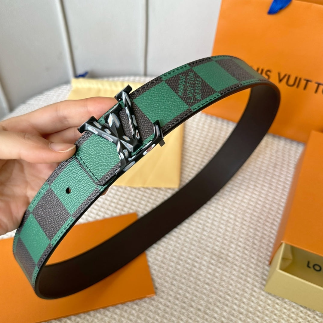 14E64P   (High quality leather belt With full package)