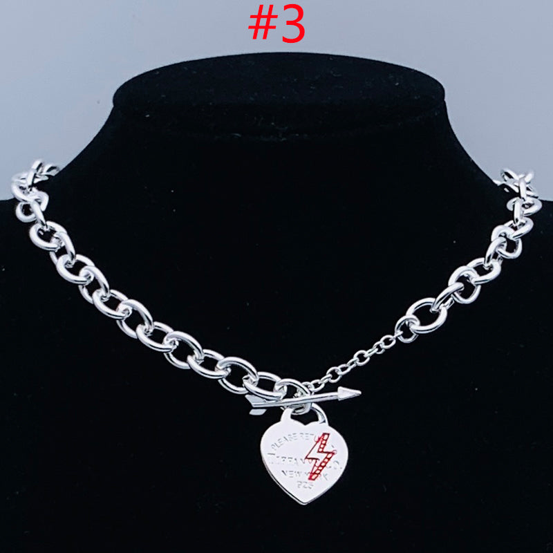 84T44X  Fashionable and high quality Bracelets Necklaces