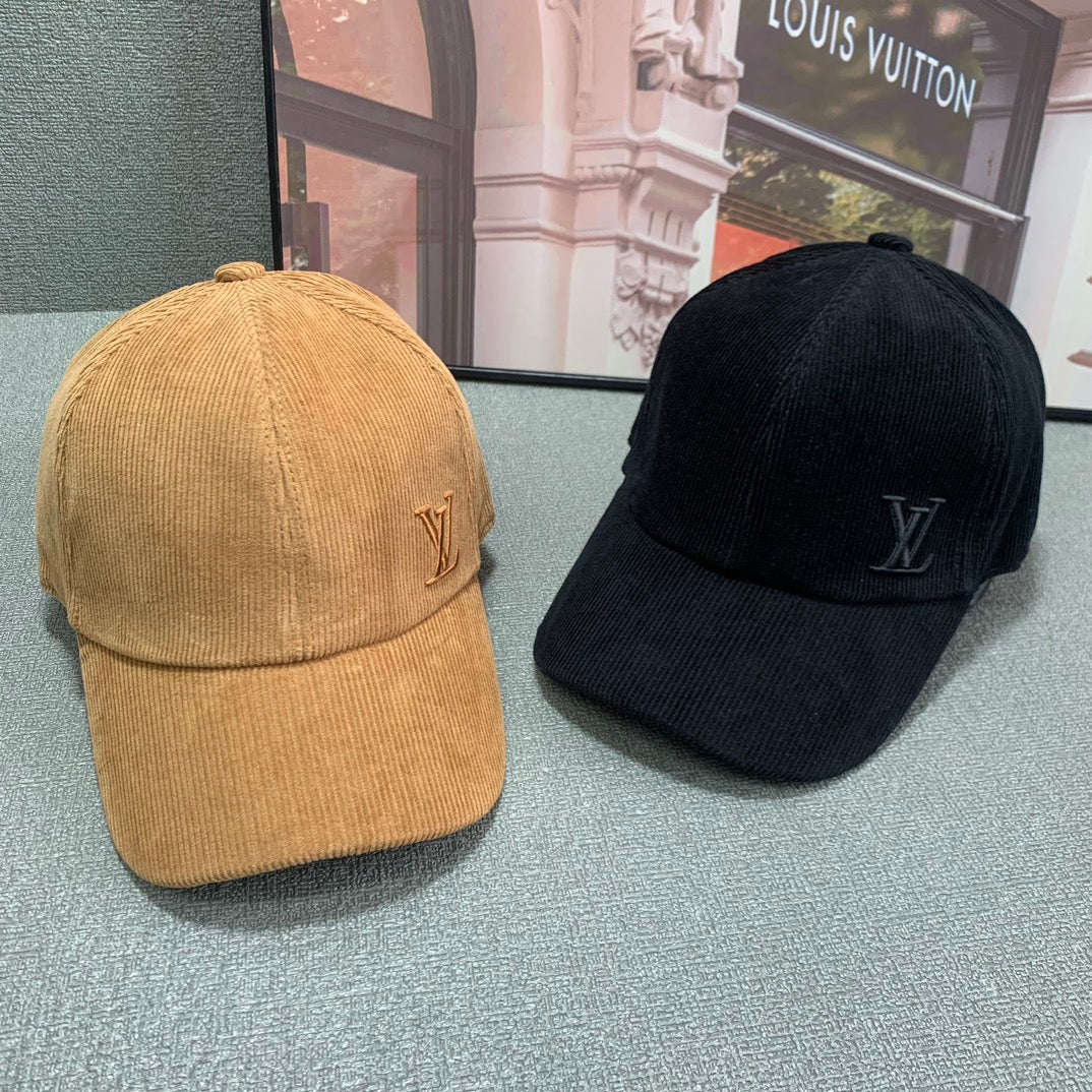 14E450M  Fashion hats