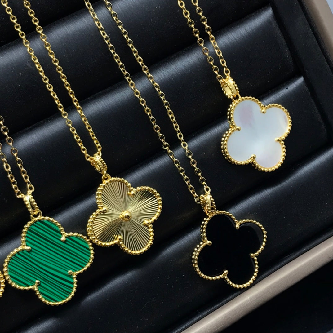 5XVA183X  (High quality Big flower necklace)