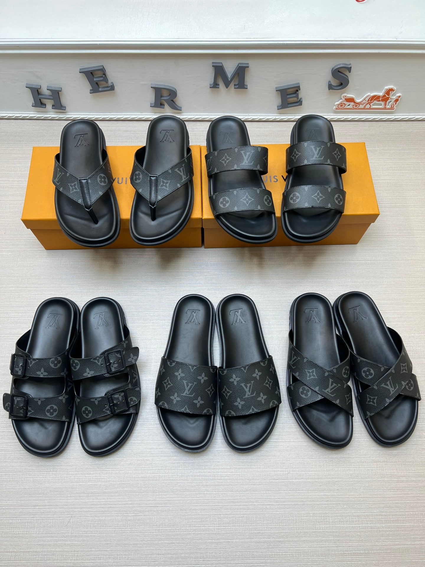 54E56Z    fashion slippers