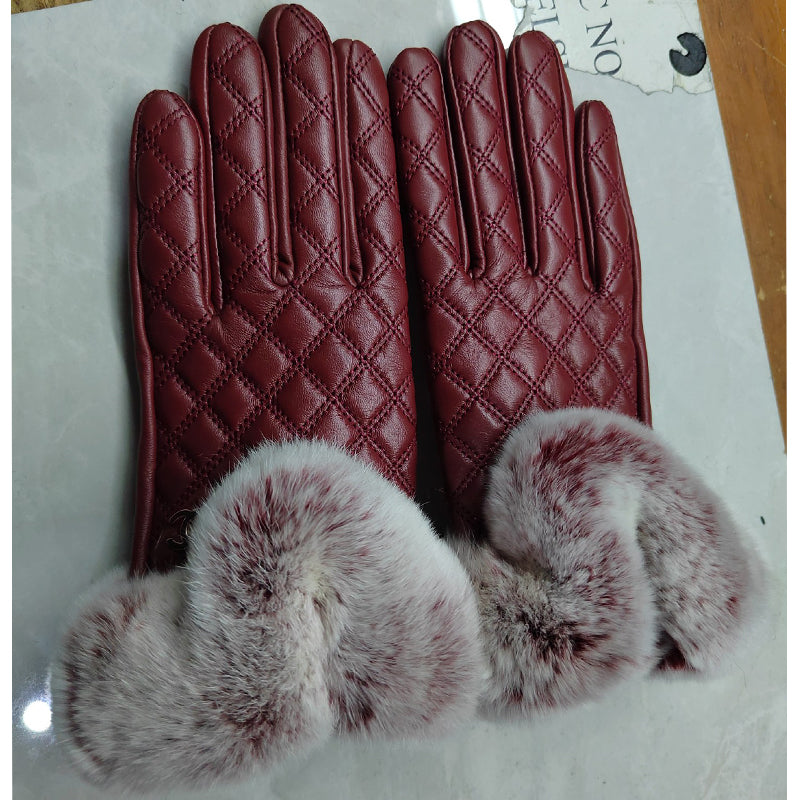 24C113S   Fashion gloves