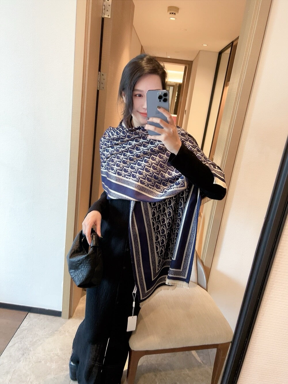 14D284W　Fashion scarves