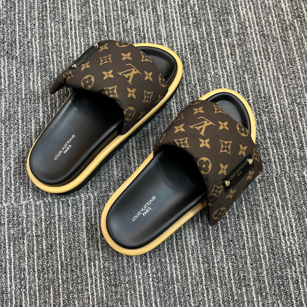 1:1 leather quality  5XE118Z