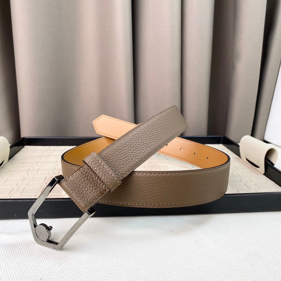 14H105P   (High quality leather belt With full package)