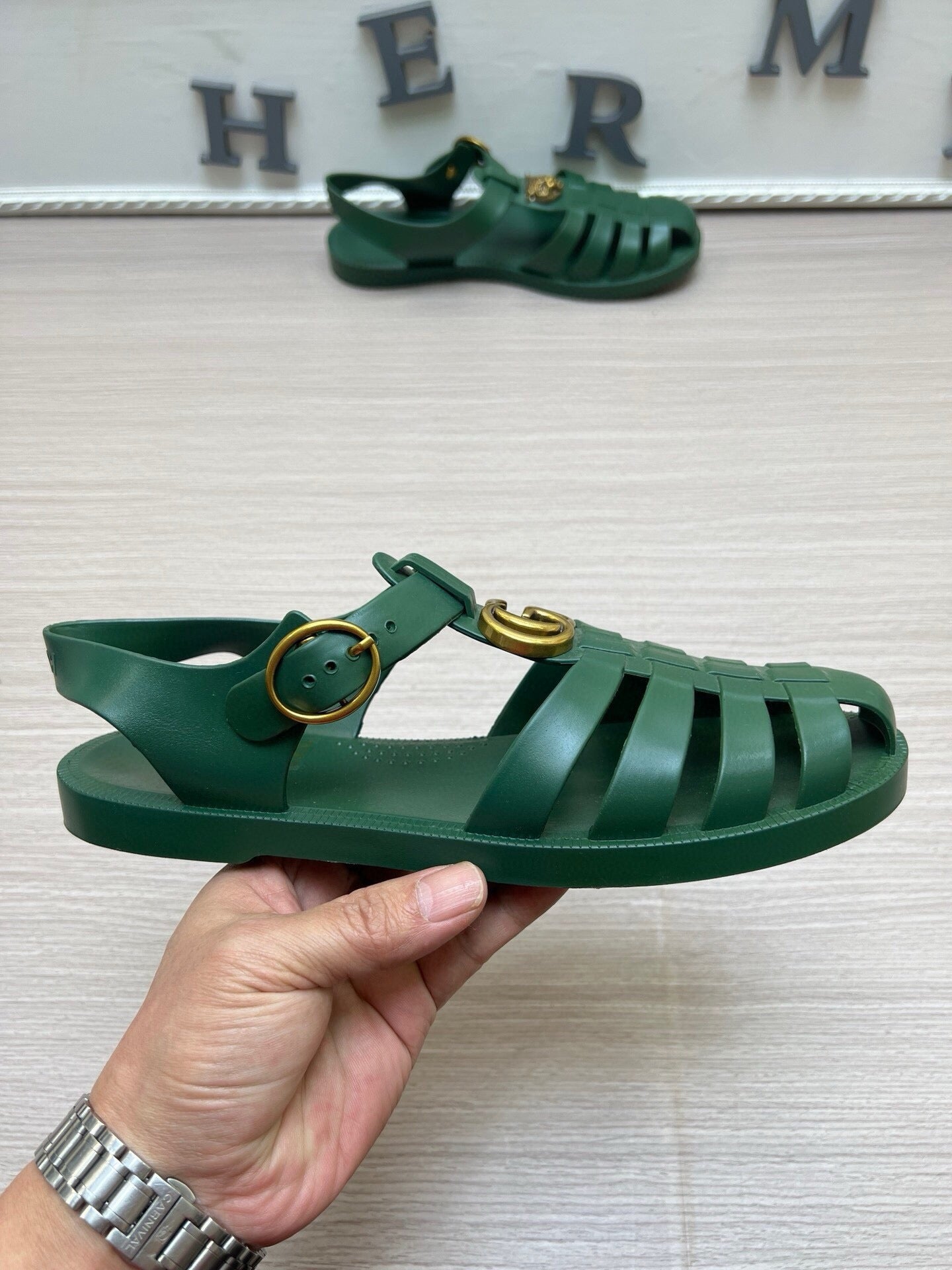 5LF225Z fashion sandals