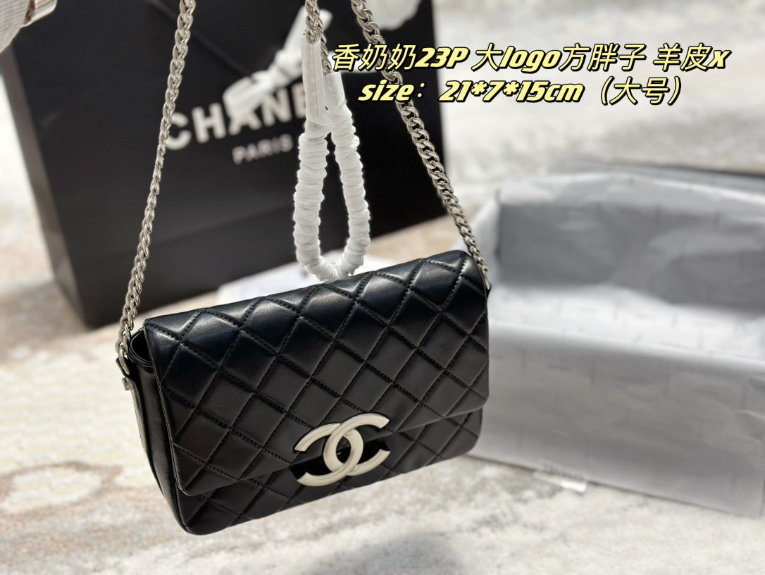 6XC218B (  Fashionable leather bag )