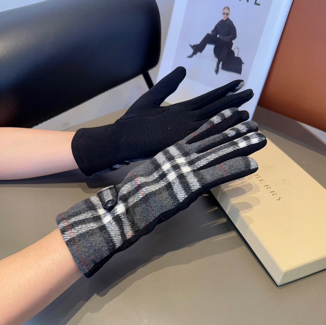 14R57S   High quality fashionable sheepskin gloves