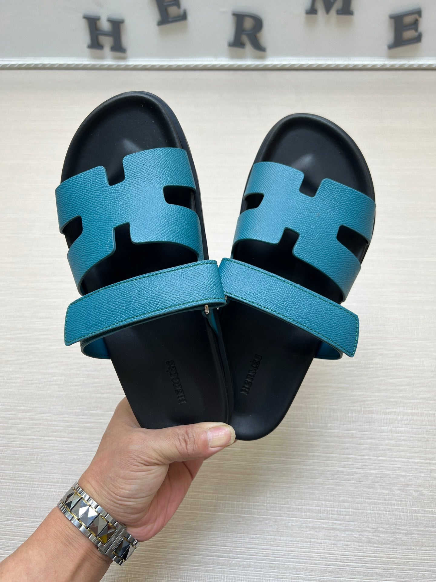 54H1Z    fashionslippers