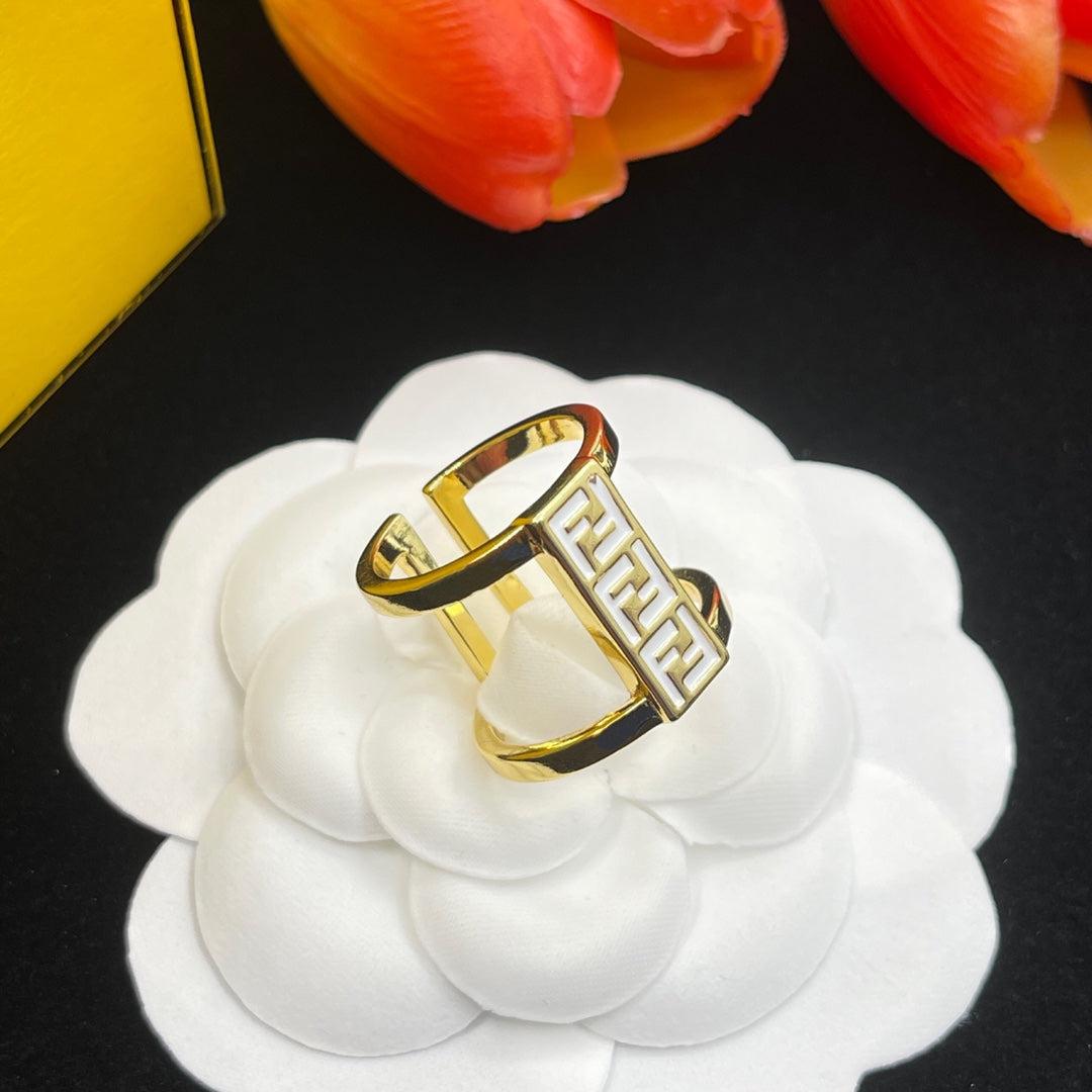 1YF44J  Fashionable high -quality  Rings