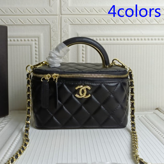 1XC59B  Fashionable leather bag 