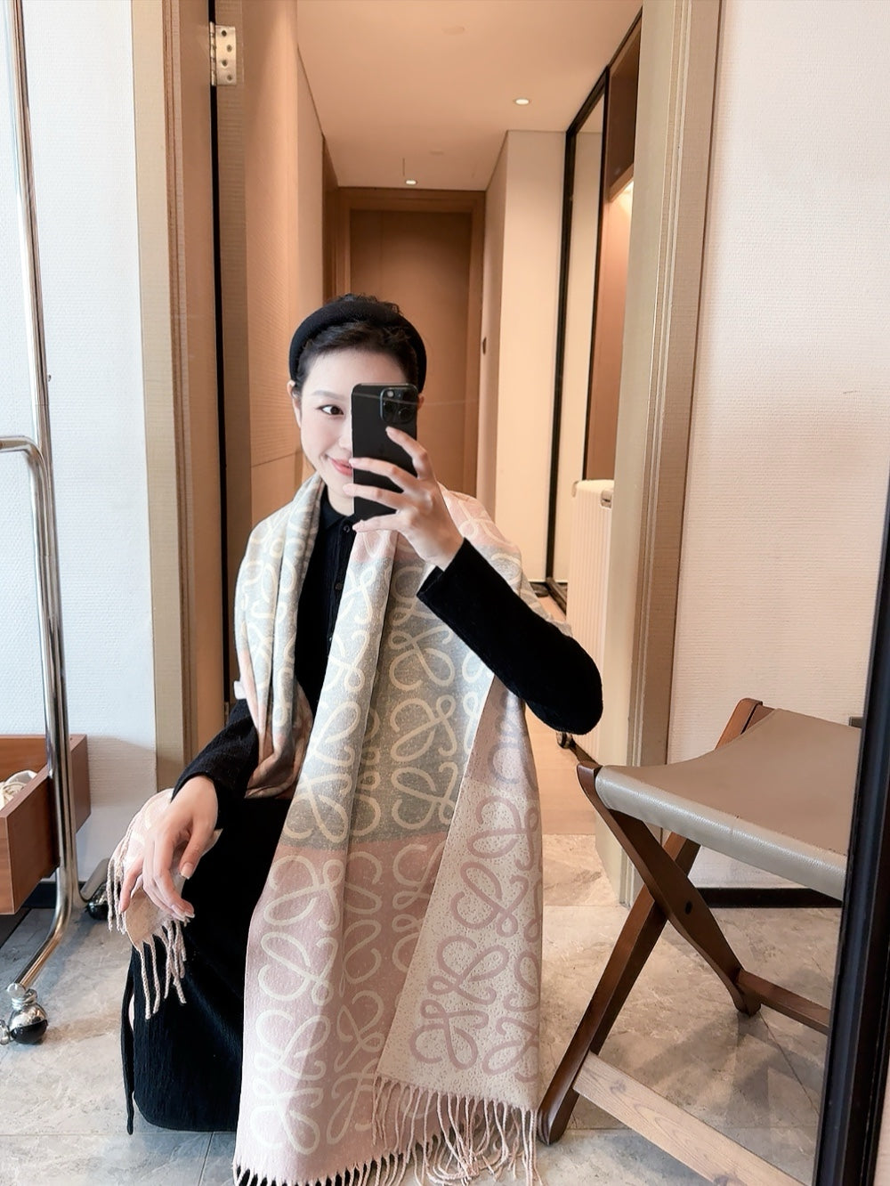 14A387W　 Fashion scarves