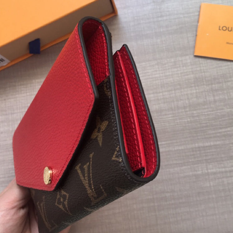 AE0101B  Fashionable leather wallets